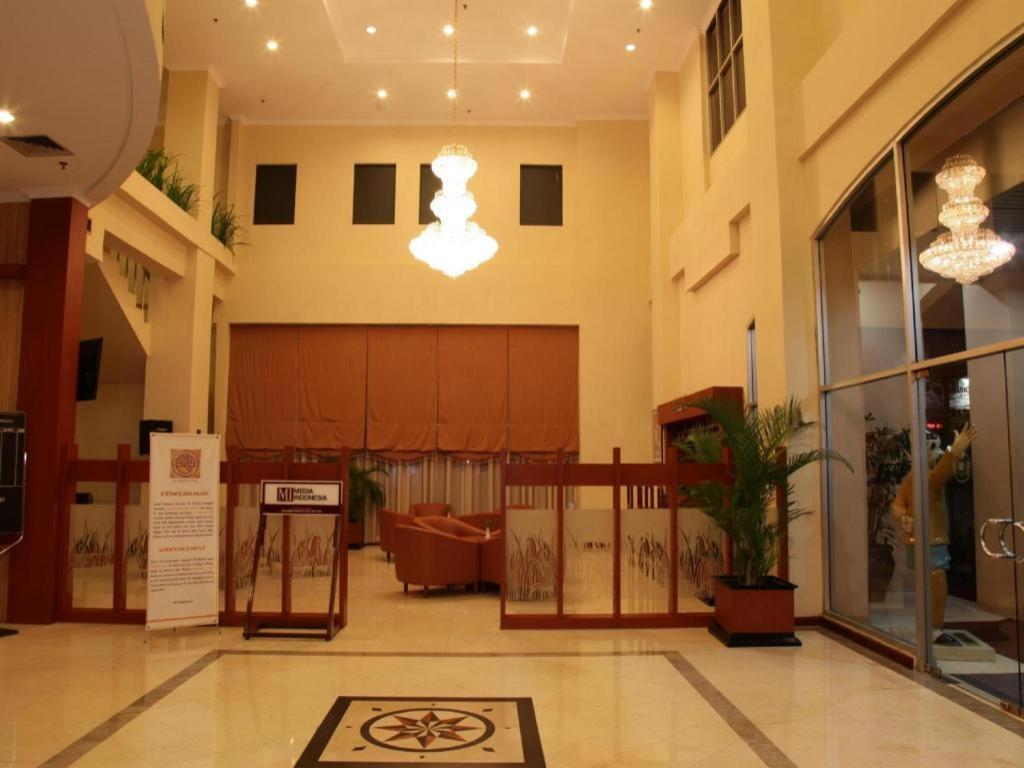 Hotel Bintang Wisata Mandiri Τζακάρτα Εξωτερικό φωτογραφία