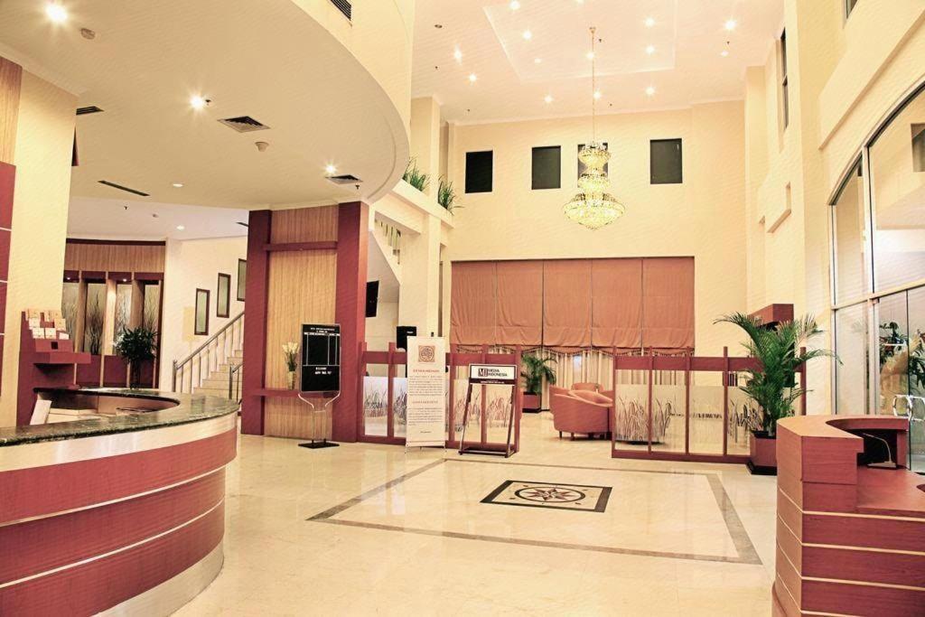 Hotel Bintang Wisata Mandiri Τζακάρτα Εξωτερικό φωτογραφία