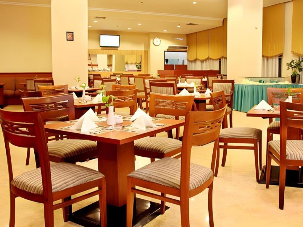 Hotel Bintang Wisata Mandiri Τζακάρτα Εξωτερικό φωτογραφία