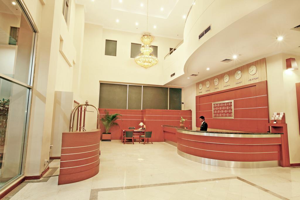 Hotel Bintang Wisata Mandiri Τζακάρτα Εξωτερικό φωτογραφία